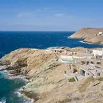 Villa 5 Bedroom With Pool, Sunset Views, Direct Access To The Sea *