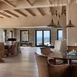 5 Bedroom With Pool, Sunset Views, Direct Access To The Sea Villa Melissaki
