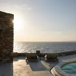 Villa 5 Bedroom With Pool, Sunset Views, Direct Access To The Sea Melissaki