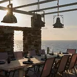 5 Bedroom With Pool, Sunset Views, Direct Access To The Sea * Melissaki