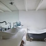 5 Bedroom With Pool, Sunset Views, Direct Access To The Sea Melissaki