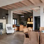 Villa 5 Bedroom With Pool, Sunset Views, Direct Access To The Sea *