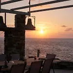 5 Bedroom With Pool, Sunset Views, Direct Access To The Sea Villa *