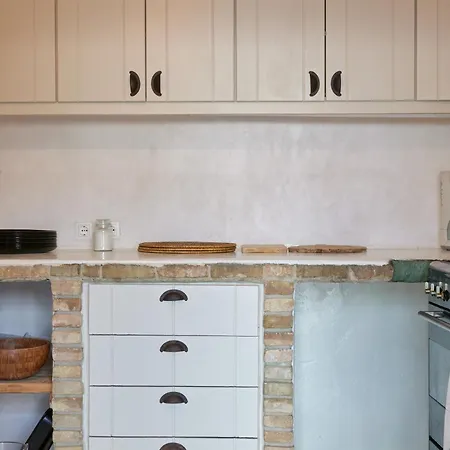 5 Bedroom With Pool, Sunset Views, Direct Access To The Sea Βίλα Μελισσάκι