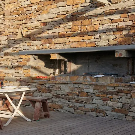 5 Bedroom With Pool, Sunset Views, Direct Access To The Sea