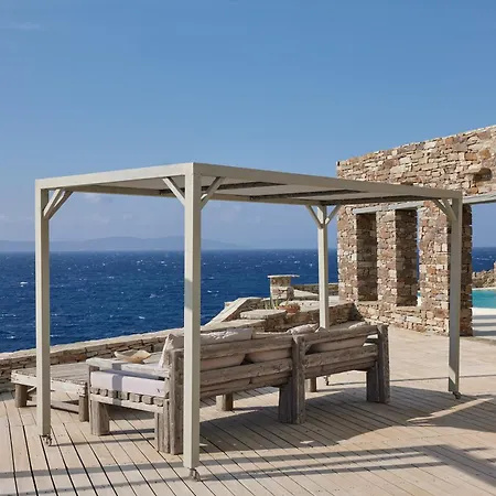 5 Bedroom With Pool, Sunset Views, Direct Access To The Sea