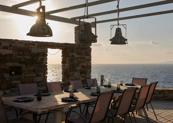 5 Bedroom With Pool, Sunset Views, Direct Access To The Sea * Melissaki